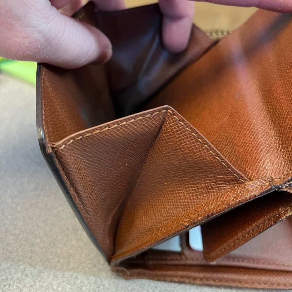 LOUIS VUITTON vintage Elise wallet - Picture 9 of 16